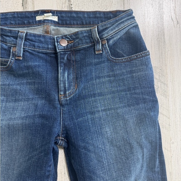 Eileen Fisher Medium Wash Straight Legged Jeans Size 0 - Picture 4 of 6